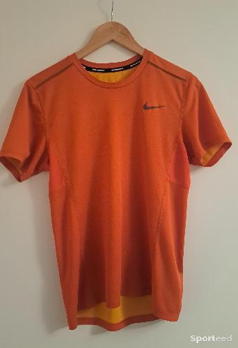 Course à pied trail - Maillot running Nike - couleur orange - Taille S - photo 6