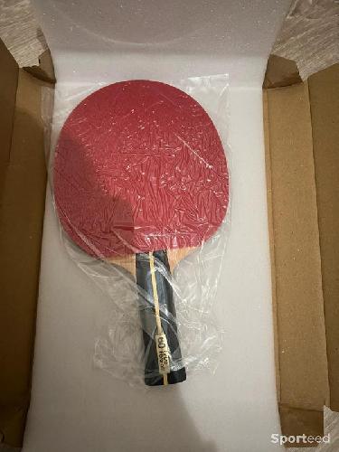 Raquette de ping pong
