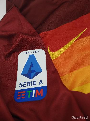 Football - Maillot AS Roma signé par Edin Dzeko avec certificat - photo 6