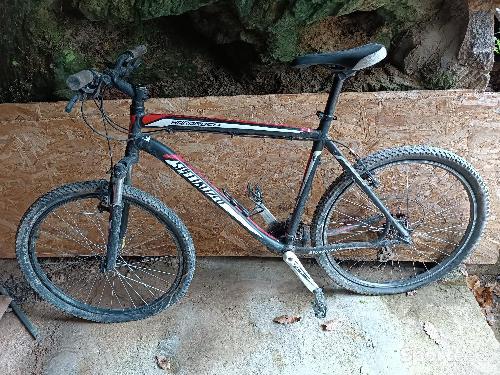 Vélo tout terrain - VTT - VTT Specialized 24' • Faire offre - photo 5