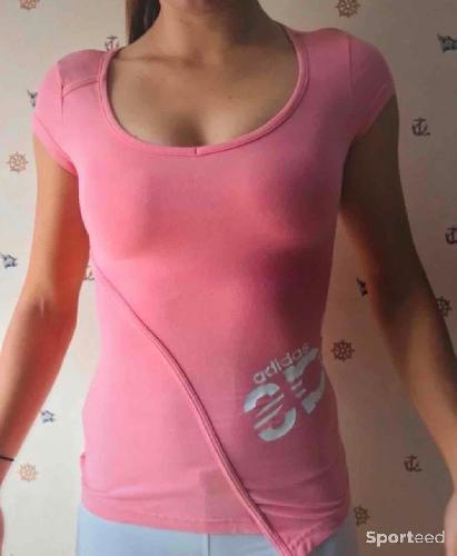 T shirt adidas neuf