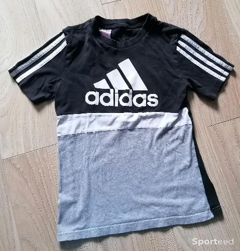Sportswear - Tee-shirt Adidas 9 ans - photo 3