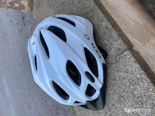 Vélo loisir / urbain - Casque vélo - photo 4