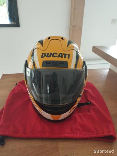 Moto route - Casque Ducati collector intérieur à refaire  - photo 6