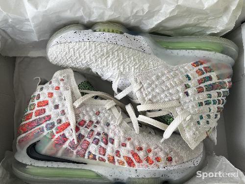 Nike Lebrun 17 Air Command Force