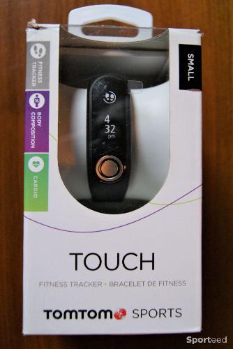 TomTom Touch - Tracker d'activités avec bracelet - noir - taille S - 4 Mo - Bluetooth - 10 g