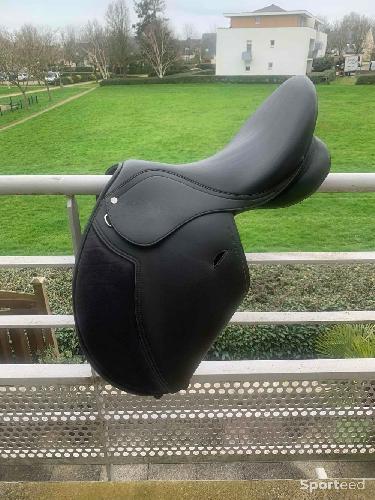 Equitation - Selle 17,5 pouces - photo 6