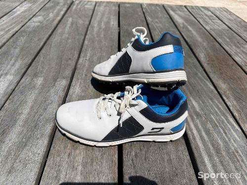 Chaussures neuves