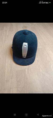 Casque d'équitation 
