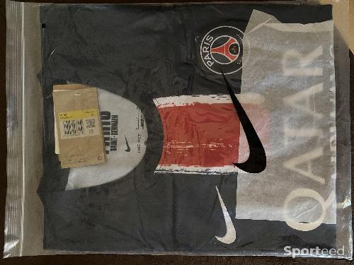 Football - Maillot PSG 2024/25 - photo 3