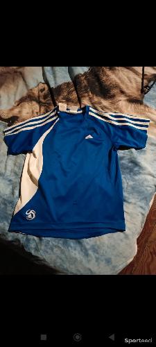 T-shirt sport adidas 12ans