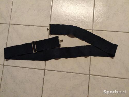 Sangle élastique réglable bleu marine
