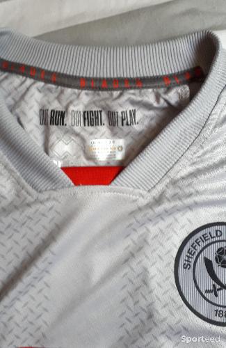 Football - Sheffield United official store shirt - photo 6