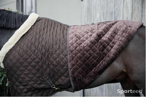 COUVERTURE DE BOX KENTUCKY - 140 - 160g