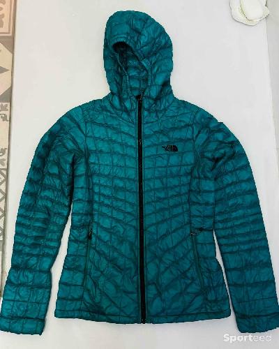 Randonnée / Trek - Veste The North Face Thermoball taille S - photo 6