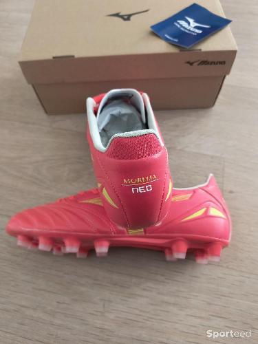 Football - Chaussures de football mizuno morelia néo IV pro neuves taille 41 - photo 6