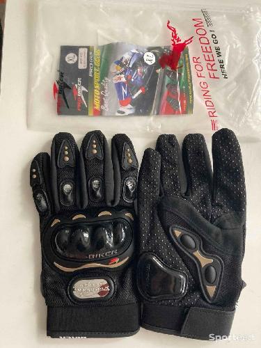 Gants moto