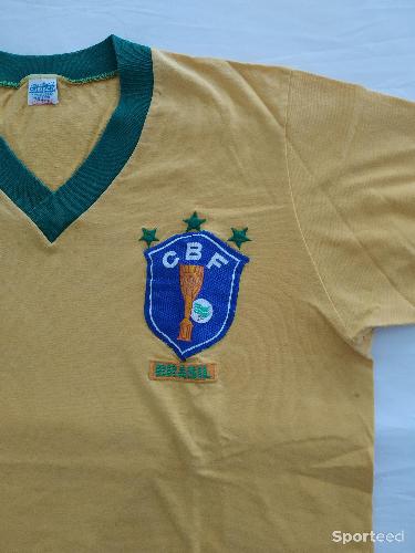 Football - Maillot Rétro Original du Brésil 1981-1982 - photo 6