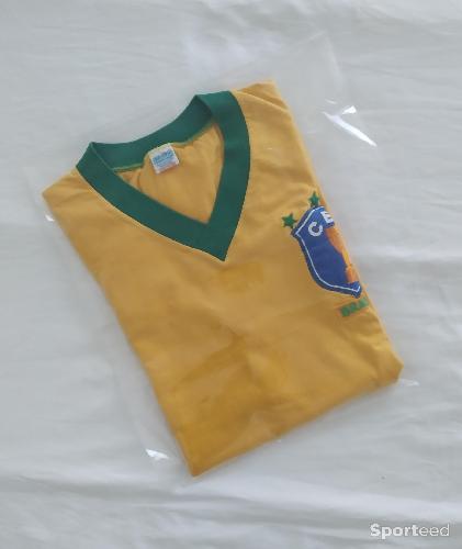 Football - Maillot Rétro Original du Brésil 1981-1982 - photo 6