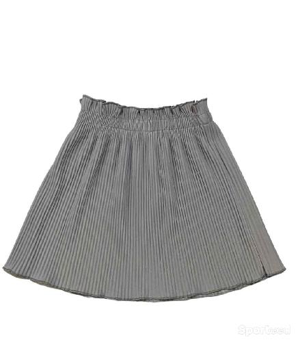 Jupe Chicaprie Fille Grise Taille 5 ans Neuf