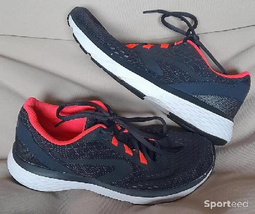 Course à pied route - KALENJI DECATHLON chaussures Running taille 38 TBE - photo 6