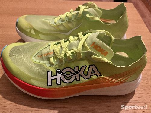 Course à pied route - Chaussures de running Hoka Rocket X 2 - photo 4