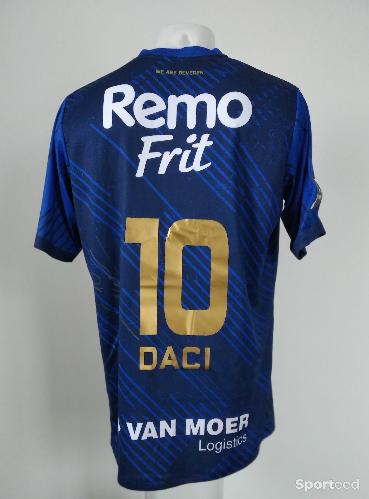 Football - Maillot Match Issued et signé par Erdon Daci du SK Beveren avec certificat - photo 6