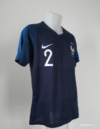 Football - Maillot Benjamin Pavard - Équipe de France Coupe du Monde 2018 - photo 6