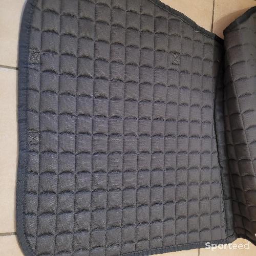 Equitation - Tapis noir taille cheval marque Horze - photo 4