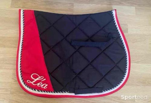 Equitation - Ensemble tapis et bonnet de chez Lauria Garreli Cheval  - photo 4