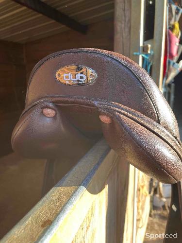 Equitation - Selle Teckna by club 17,5 pouces - photo 6