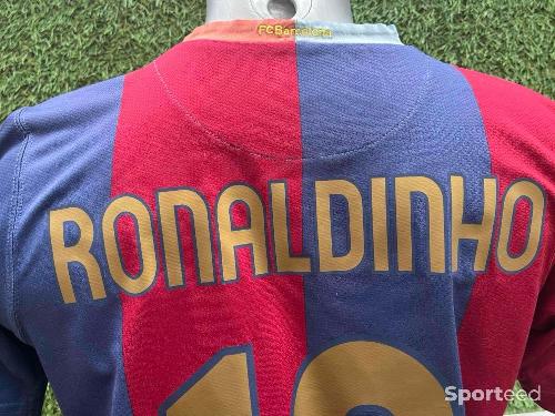 Football - Maillot Ronaldinho Barcelone  - photo 6