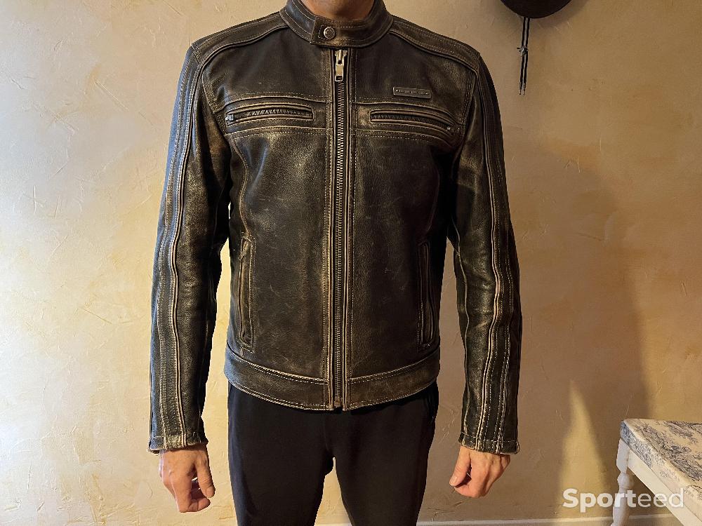 Blouson Cuir d occasion Homme Moto route 11 01 2024 Sporteed