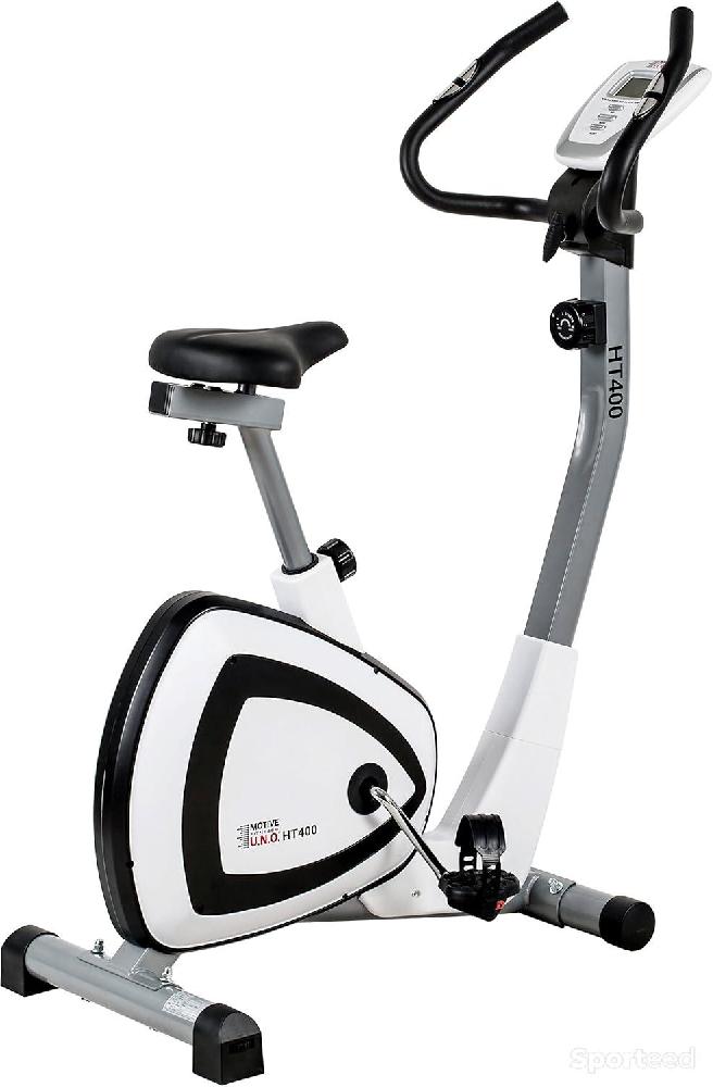 Fitness / Cardio training - Vélo d'appartement Semi-Pro MOTIVE FITNESS U.N.O HT 400 Blanc/Noir - photo 1