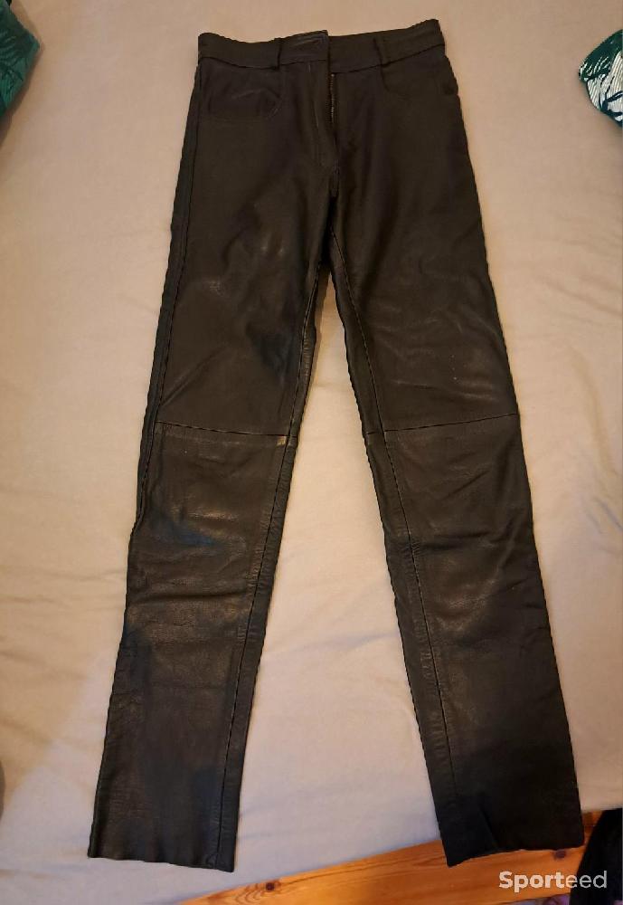 Moto route - Pantalon moto cuir femme - photo 1