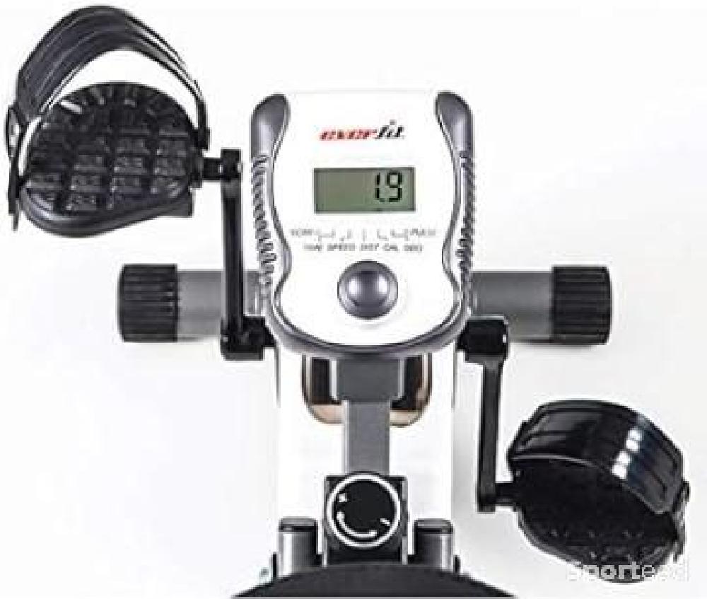 Fitness / Cardio training - VELO D'APPARTEMENT SEMI ALLONGE TOORX BRX-RCOMPACT  - photo 4