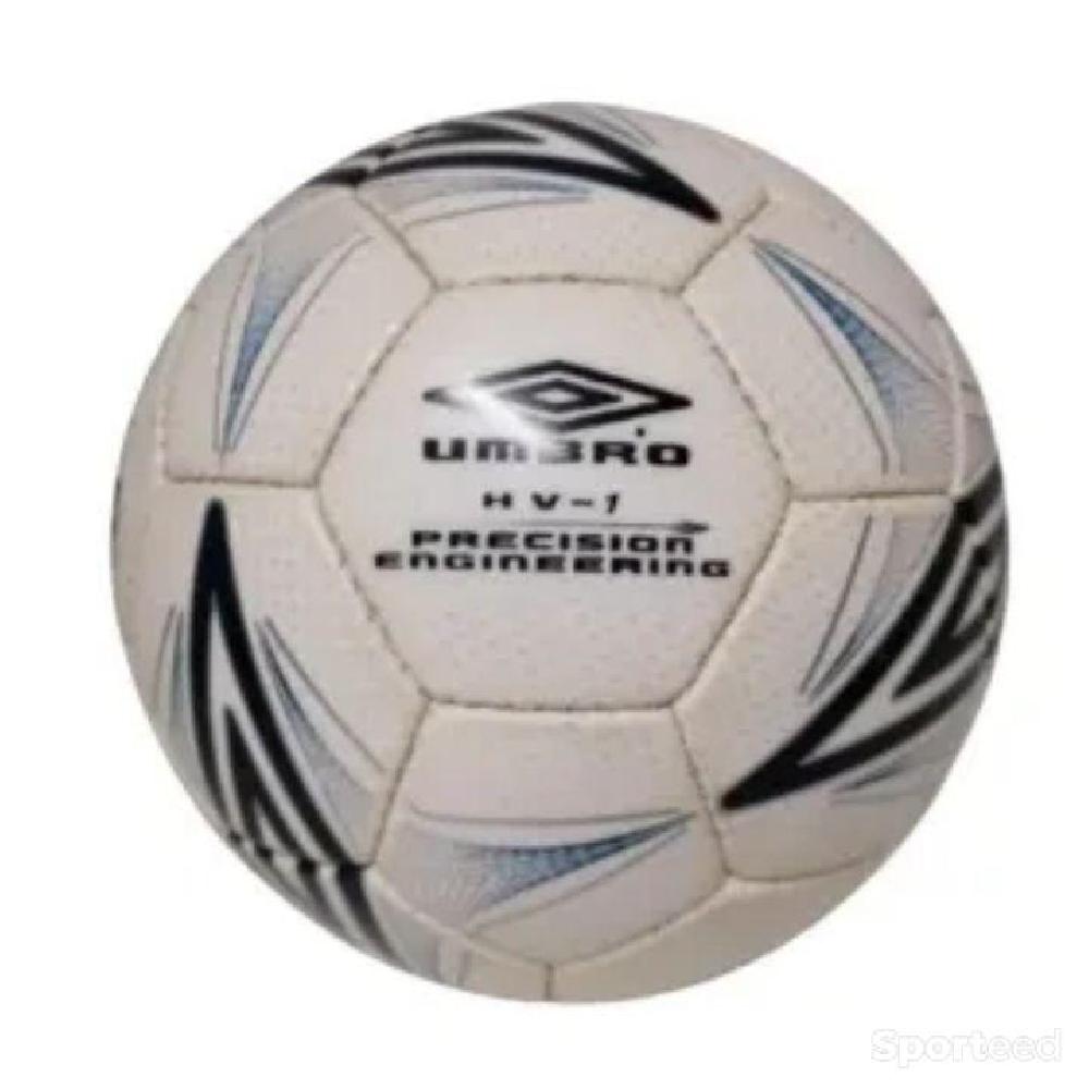 Football - Ballon de football Umbro Precision - photo 1