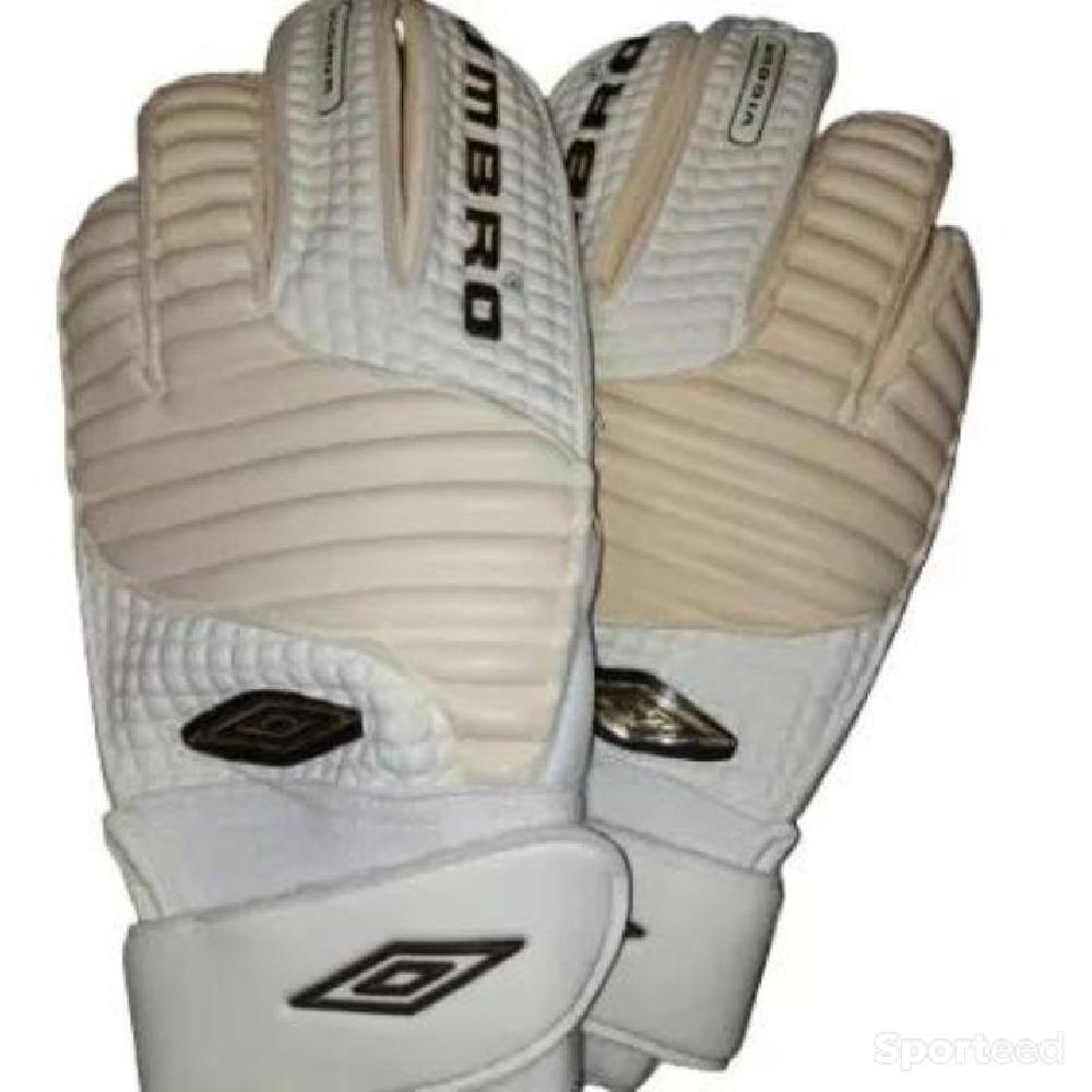 Football - Gants de football Umbro Vigour AS BLC/OR - photo 1