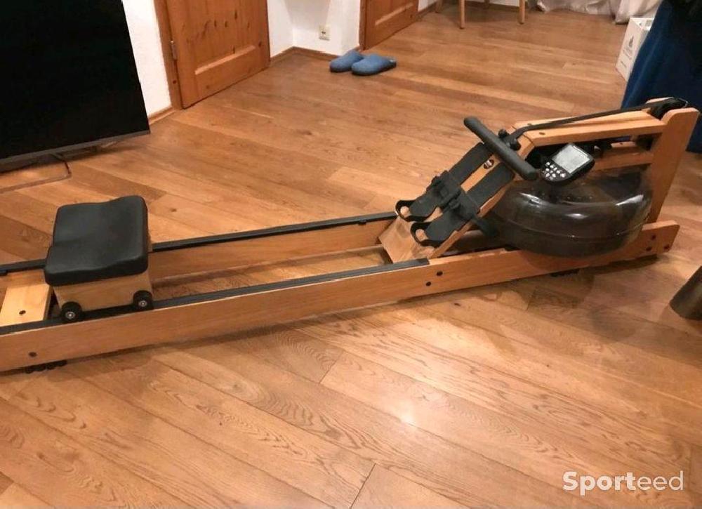 Fitness / Cardio training - Rameur Waterrower avec moniteur S4 type de bois chêne - photo 1