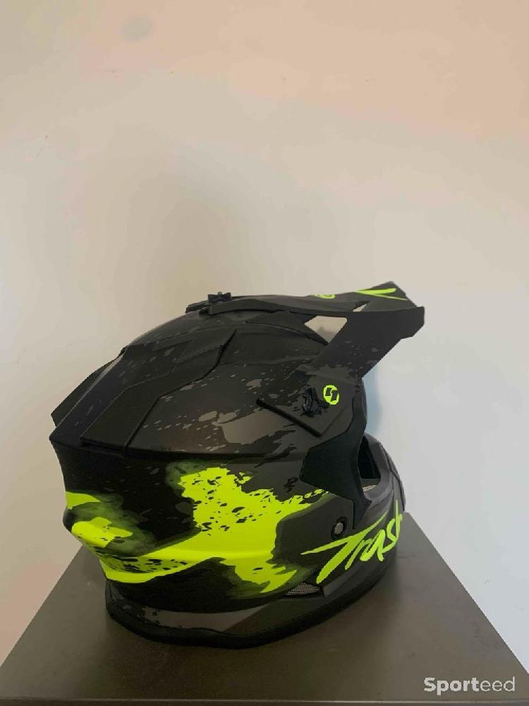 Moto cross - Casque de moto Trash - photo 2