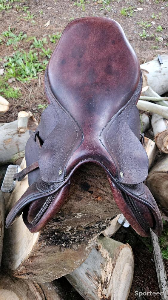 Equitation - Selle CWD taille 17,5 - photo 2