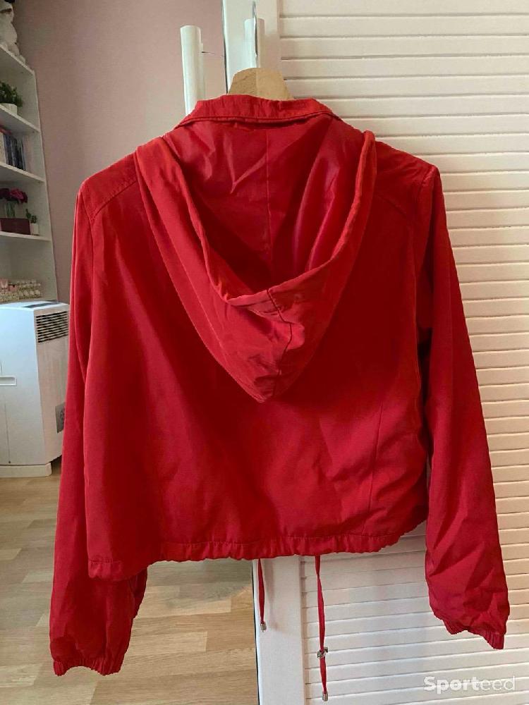 Sportswear - Veste imperméable rouge  - photo 2