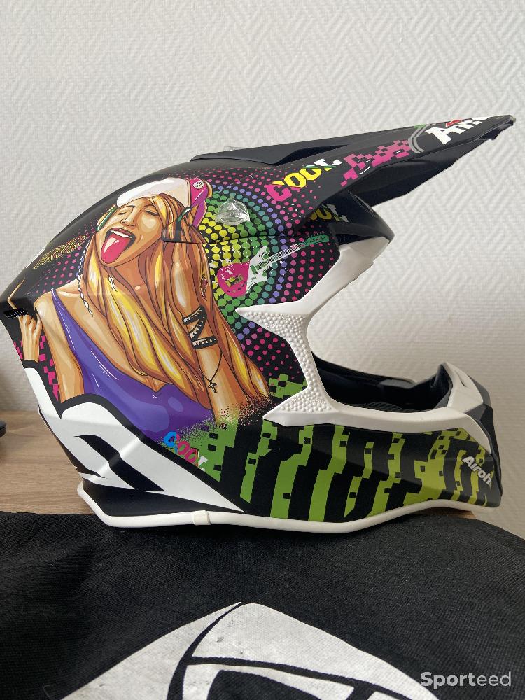 Moto route - Casque cross Airoh WRAAP - PIN UP + Masque Iridium - NEUF (Jamais porté) - photo 3