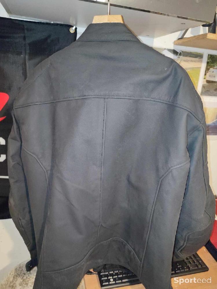 Moto route - Blouson  cuir moto neuf  taille XXL - photo 1