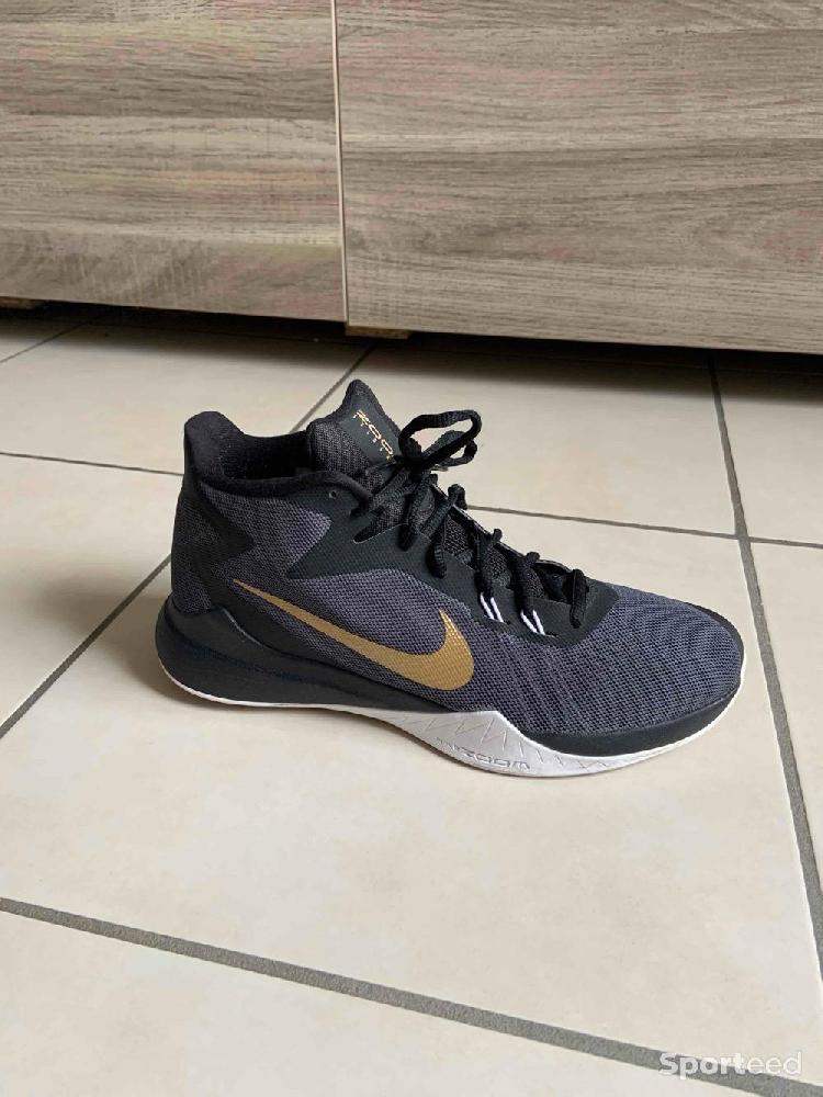 Basket-ball - Chaussures de Basket  - photo 5