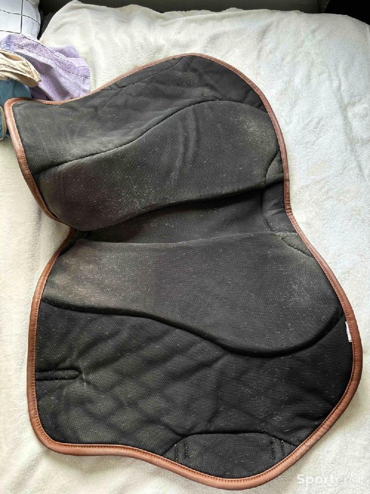 Equitation - Tapis de selle - photo 5