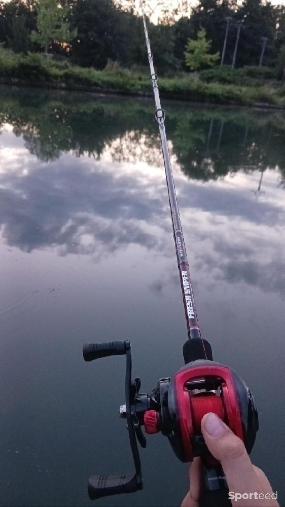 Pêche - Canne a peche + moulinet sakura et audi  - photo 2