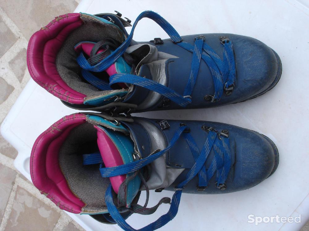 Alpinisme - chaussures de montagne coques plastiques - photo 5