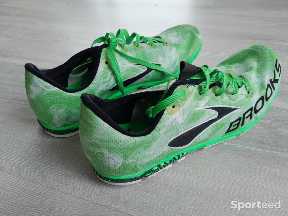 Athlétisme - Chaussures de pointes Brooks  - photo 2