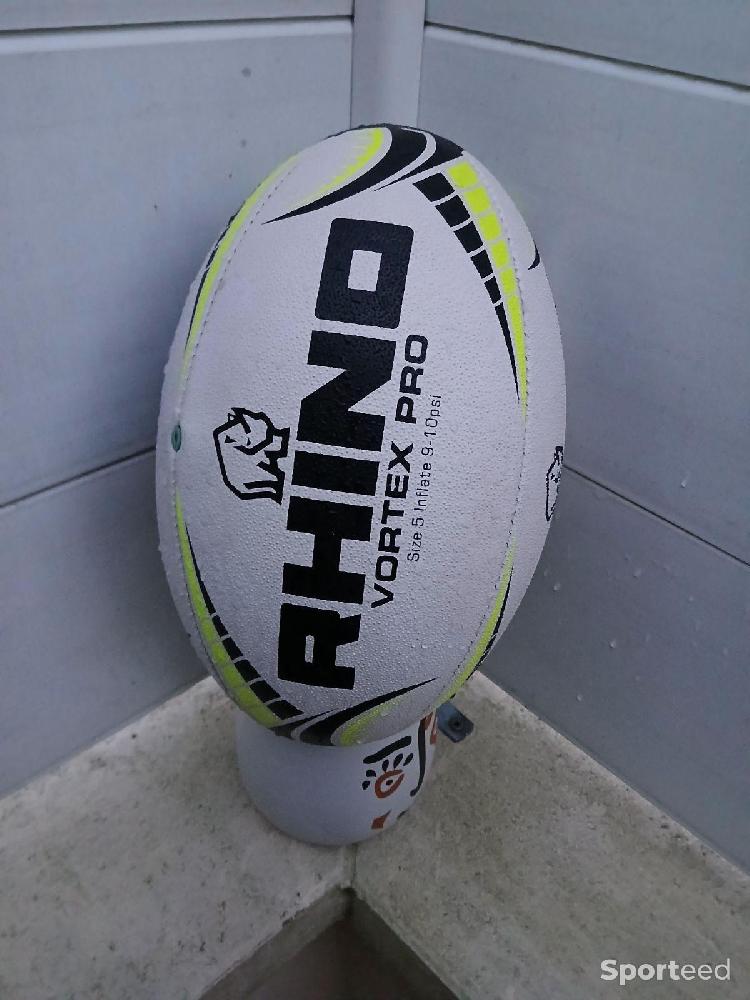 Rugby - Ballon de rugby  - photo 1